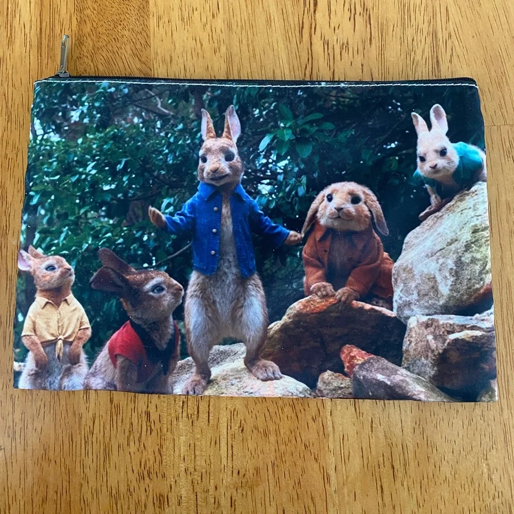 Cosmetic Bag Rabit Design Easter Diabetic Kit Bag Dog Walker Bag (NWOT) - Picture 3 of 6